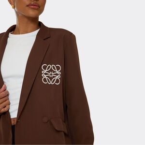 oversized blazer in brown